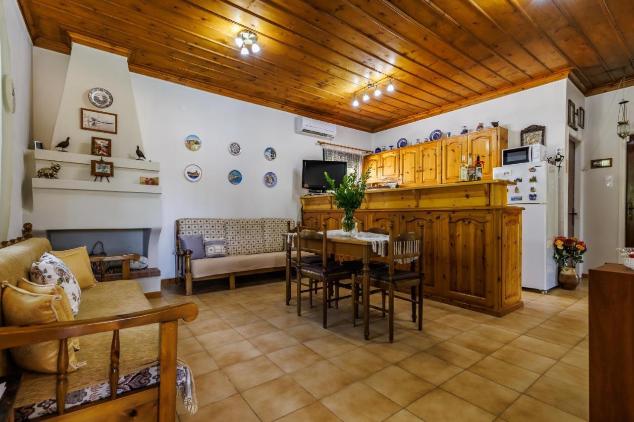 Skopelos Country House Diamantis & Chrisi Agnontas Esterno foto