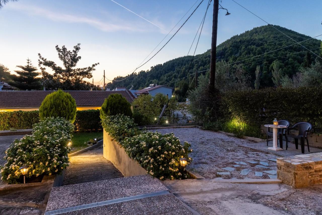 Skopelos Country House Diamantis & Chrisi Agnontas Esterno foto