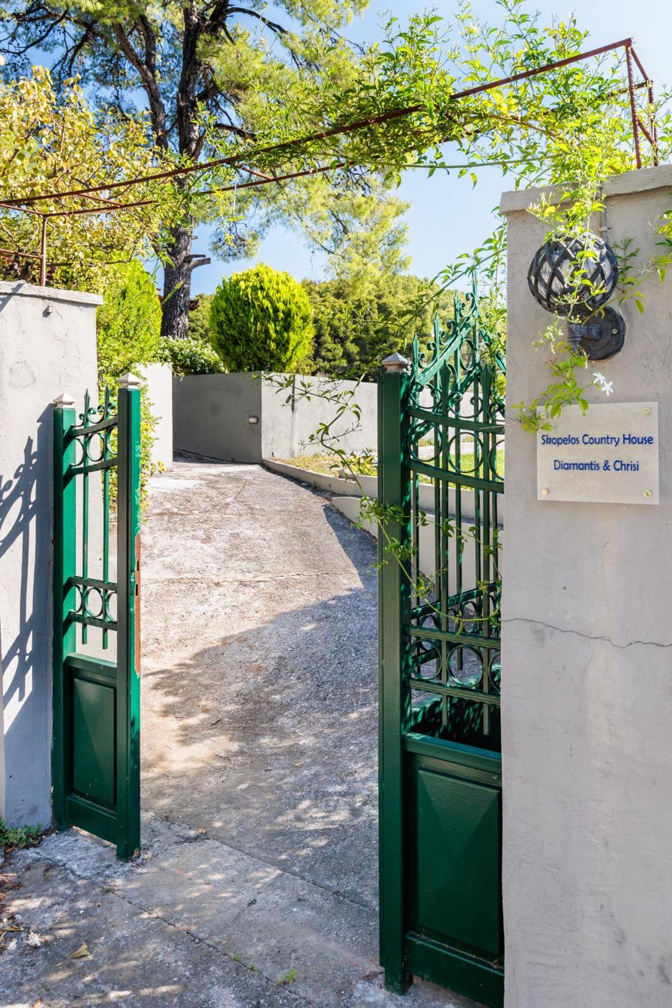 Skopelos Country House Diamantis & Chrisi Agnontas Esterno foto